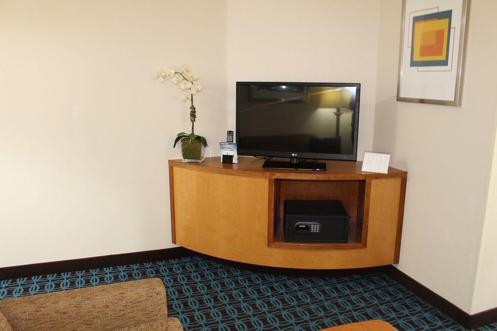 Fairfield Inn & Suites Kansas City Liberty Buitenkant foto