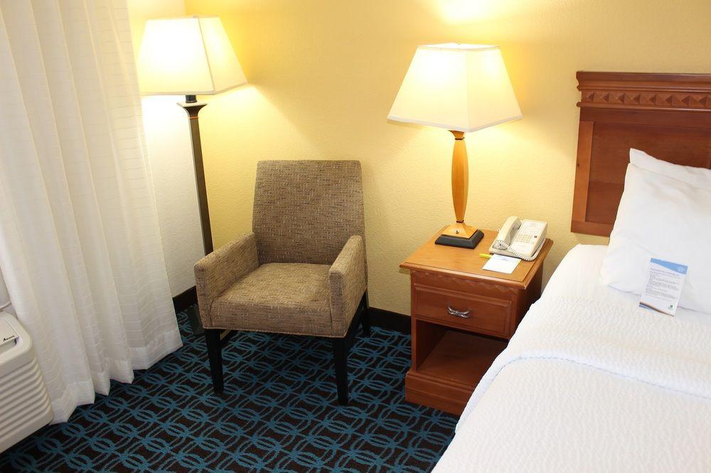 Fairfield Inn & Suites Kansas City Liberty Buitenkant foto