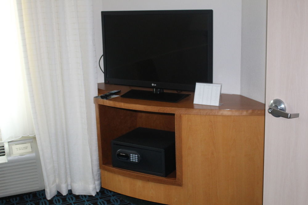 Fairfield Inn & Suites Kansas City Liberty Buitenkant foto